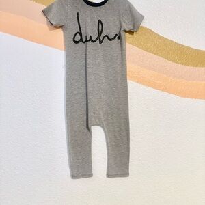 Rags to Raches Gray Bodysuit with 'duh.' Print